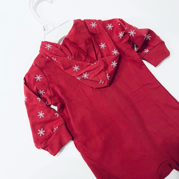 Baby Peanuts Snoopy Christmas Pajamas - Picture 2 of 2